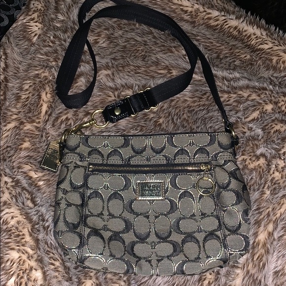 coach adjustable strap